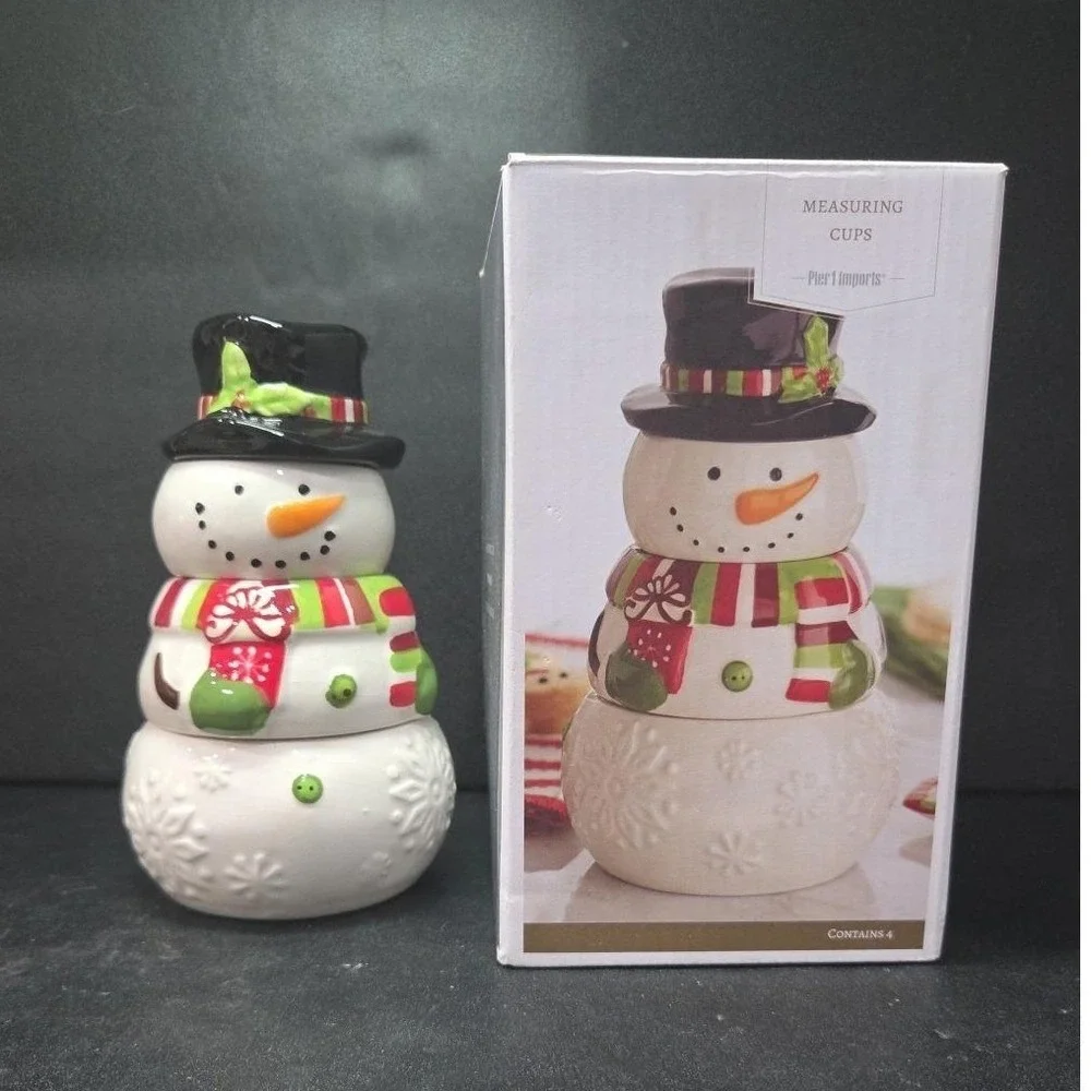 Pier 1 Stacking Snowman Measuring Cups, Four‎ Piece Set, Vintage Christmas Decor